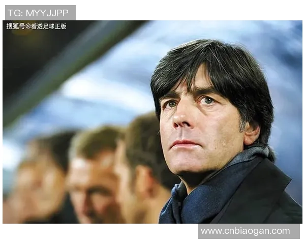 历代足球巨星的荣耀足迹与传奇时刻解析